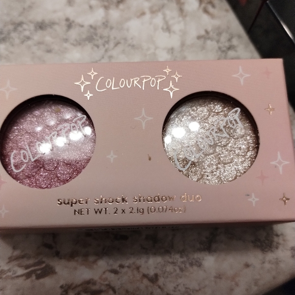 Makeup bundle - Picture 10 of 16